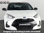 Toyota Yaris 1.5 Hybrid Executive Bi-Tone | Stoelverwarming | Navigatie | Parkeersenoren | Apple Carplay & AndroidAUTO |