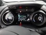 Toyota Yaris 1.5 Hybrid Executive Bi-Tone | Stoelverwarming | Navigatie | Parkeersenoren | Apple Carplay & AndroidAUTO |