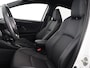 Toyota Yaris 1.5 Hybrid Executive Bi-Tone | Stoelverwarming | Navigatie | Parkeersenoren | Apple Carplay & AndroidAUTO |