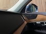 Volvo XC90 T8 AWD Recharge Inscription Long Range | Trekhaak | 360° Camera | Harman Kardon | 455pk | Adaptieve Cruise Control | Stoel en Stuurwielverwarming | Schuifdak | Full LED Meesturende koplampen | Pilot Assist | BLIS Dode Hoek Detectie | Standkachel met Volvo On Call App | Elektrische voorstoelen geheugen | Lederen bekleding | Zitting verlenging voorstoelen | Lederen dashboard | 20 Inch | Keyless Drive | Parkeersensoren voor+achter | Privacy Glass | Elektrisch bedienbare achterklep | 7-Persoons | 4-Zone Climate Control | Geïntegreerde zongordijnen achterportieren | Verlichte instaplijsten | Draadloos telefoon opladen | Alarm Klasse III | DAB Radio | Apple Carplay/Android Auto | Volvo On Call met mobiele App functie | Denim Blue Metallic |
