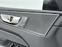Volvo XC60 T6 R-Design | THUNDER GREY | LONG RANGE | MEMORY | PANORAMADAK | GETINT GLAS | PDC CAMERA | CLIMATE LINE | KEYLESS
