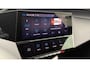 Peugeot 308 1.6 HYBRID 180PK ALLURE PACK BUSINESS AUTOMAAT / NAVI / LEDER / CLIMA / PDC / 17" LMV / CAMERA / KEYLESS / AFN. TREKHAAK / FULL-LED / WINTERPAKKET / BLUETOOTH / CRUISECONTROL !!