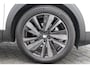 Peugeot 3008 1.2 PURETECH 130PK GT PACK AUTOMAAT / NAVI / LEDER / CLIMA / PDC / 19" LMV / CAMERA / TREKHAAK / BLACK PACK / KEYLESS / WINTERPAKKET / FULL-LED  !!