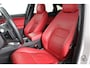 Jaguar E-Pace 2.0 P300 AWD R-Dynamic HSE | Panoramadak | Stoelverwarming & koeling | Memory stoelen | Cruise Adaptief | Leder | Keyless