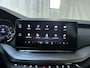 Skoda Octavia Combi 1.5 e-TSI 150pk DSG Business Edition Parkeersensoren Navigatie App-Connect DAB+