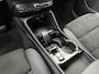 Volvo XC40 T4 Plug-in hybrid Plus Dark Trekhaak | Apple Carplay/Android Auto | Premium audio | Stuurverwarming | Achteruitrijcamera | Extra getint glas |