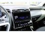 Hyundai Tucson 1.6 T-GDI PHEV Comfort Smart 4WD | Stoelverwarming voor| Stuurwielverwarmig | Navigatie | Climate Control | Achteruitrijcamera | Airco (automatisch) | Apple Carplay/Android Auto|telefoonintegratie premium