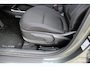 Hyundai Tucson 1.6 T-GDI PHEV Comfort Smart 4WD | Stoelverwarming voor| Stuurwielverwarmig | Navigatie | Climate Control | Achteruitrijcamera | Airco (automatisch) | Apple Carplay/Android Auto|telefoonintegratie premium