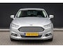 Ford Mondeo 1.5 165pk Titanium 5-deurs | 1 eigenaar | 100% dealer o.h. | NAP | 17 inch | Stoelverwarming | LED-verlichting | Privacy-glass | Elec. stoel incl memory | Keyless entry & start