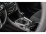 Ford Mondeo 1.5 165pk Titanium 5-deurs | 1 eigenaar | 100% dealer o.h. | NAP | 17 inch | Stoelverwarming | LED-verlichting | Privacy-glass | Elec. stoel incl memory | Keyless entry & start