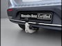 Mercedes-Benz EQA 250+ Luxury Line | Panoramadak | Trekhaak | Beige Interieur | Elektrisch Verstelbare Stoelen + Memory | 360° Camera | Donkergetint Glas Achter | Dodehoekassistent | Apple CarPlay | Android Auto | Stoelverwarming | Sfeerverlichting | Parkeersensoren