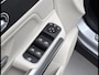 Mercedes-Benz EQA 250+ Luxury Line | Panoramadak | Trekhaak | Beige Interieur | Elektrisch Verstelbare Stoelen + Memory | 360° Camera | Donkergetint Glas Achter | Dodehoekassistent | Apple CarPlay | Android Auto | Stoelverwarming | Sfeerverlichting | Parkeersensoren