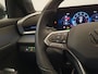 Volkswagen T-Roc 1.5 eTSI 150pk DSG/AUT R-Line Wegklapbare trekhaak, Camera