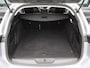 Peugeot e-308 Allure EV 54 kWh | SOH 93% | Stoelverwarming | Stuurverwarming | Navigatie | Verwamde Voorruit | Camera | Parkeersensoren Voor en Achter | 18" Lichtmetalen Velgen | Keyless