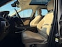 Jaguar F-Pace 2.0t AWD Portfolio | Volledig dealeronderhouden | Verwarmbaar stuur | Pano | Leder | Alcantara hemel