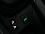 Renault Clio 0.9 TCe Intens *Dealer onderhouden* - Panodak - Navi - Sensor V+A - Armsteun voor