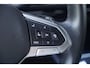 Volkswagen Golf 1.5 eHybrid 204pk Life Edition | SoH 100% | Trekhaak | Keyless | Achteruitrijcamera | Blind Spot Assist