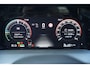 Volkswagen Golf 1.5 eHybrid 204pk Life Edition | SoH 100% | Trekhaak | Keyless | Achteruitrijcamera | Blind Spot Assist