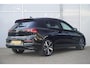 Volkswagen Golf 1.5 eHybrid 204pk Life Edition | SoH 100% | Trekhaak | Keyless | Achteruitrijcamera | Blind Spot Assist