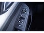 Volkswagen Golf 1.5 eHybrid 204pk Life Edition | SoH 100% | Trekhaak | Keyless | Achteruitrijcamera | Blind Spot Assist