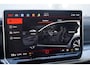 Volkswagen Golf 1.5 eHybrid 204pk Life Edition | SoH 100% | Trekhaak | Keyless | Achteruitrijcamera | Blind Spot Assist