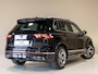 Volkswagen Tiguan 1.5 TSI 2x R-Line Business+ / 150pk / Trekhaak / NAP / Rondomzicht camera / Keyless /