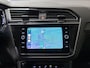Volkswagen Tiguan 1.5 TSI 2x R-Line Business+ / 150pk / Trekhaak / NAP / Rondomzicht camera / Keyless /
