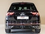 Volkswagen Tiguan 1.5 TSI 2x R-Line Business+ / 150pk / Trekhaak / NAP / Rondomzicht camera / Keyless /
