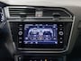 Volkswagen Tiguan 1.5 TSI 2x R-Line Business+ / 150pk / Trekhaak / NAP / Rondomzicht camera / Keyless /