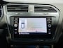 Volkswagen Tiguan 1.5 TSI 2x R-Line Business+ / 150pk / Trekhaak / NAP / Rondomzicht camera / Keyless /