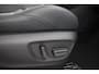 Toyota RAV4 2.5 Plug-in Hybrid AWD Bi-Tone Plus | Panoramadak | Apple Carplay / Android Auto | 360 camera | Leder | Stoelverwarming/-ventilatie | Dodehoek detectie | JBL | Head-up display | Digitale binnenspiegel | 19 inch