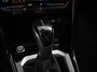 Volkswagen T-Roc 1.5 eTsi R-Line Edition Automaat Navigatie Apple Carplay/Android Auto Camera Parkeersensoren Adaptive Cruise Control Stoelverwarming Virtual Cockpit Elektrische achterklep Getinte ramen Climate Control