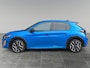 Peugeot 208 GT Pack 1.2 Hybrid 110pk e-DCS6 | ALCANTARA PAKKET | STOELVERW. | DODEHOEKBEW. | NAVI | 360° CAMERA | CRUISE CONTROL | CLIMA | MASSAGESTOEL | DRAADLOOS APPLE CARPLAY / ANDROID AUTO |