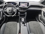 Peugeot 208 GT Pack 1.2 Hybrid 110pk e-DCS6 | ALCANTARA PAKKET | STOELVERW. | DODEHOEKBEW. | NAVI | 360° CAMERA | CRUISE CONTROL | CLIMA | MASSAGESTOEL | DRAADLOOS APPLE CARPLAY / ANDROID AUTO |