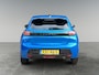 Peugeot 208 GT Pack 1.2 Hybrid 110pk e-DCS6 | ALCANTARA PAKKET | STOELVERW. | DODEHOEKBEW. | NAVI | 360° CAMERA | CRUISE CONTROL | CLIMA | MASSAGESTOEL | DRAADLOOS APPLE CARPLAY / ANDROID AUTO |