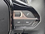 Peugeot 208 GT Pack 1.2 Hybrid 110pk e-DCS6 | ALCANTARA PAKKET | STOELVERW. | DODEHOEKBEW. | NAVI | 360° CAMERA | CRUISE CONTROL | CLIMA | MASSAGESTOEL | DRAADLOOS APPLE CARPLAY / ANDROID AUTO |