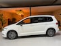 Volkswagen Touran 1.5 TSI United Garantie Trekhaak Xenon Acc Navi Stoelverwarming Rijklaar