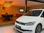 Volkswagen Touran 1.5 TSI United Garantie Trekhaak Xenon Acc Navi Stoelverwarming Rijklaar