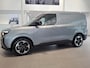 Ford Transit Courier E-Transit Limited 46 kWh | TREKHAAK | STOEL, STUUR EN VOORRUIT VERWARMING | 17 INCH LICHTMETALEN VELGEN | NAVIGATIE |