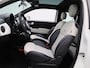 Fiat 500 1.0 Hybrid Dolcevita | Apple Carplay / Android Auto | Cruise Control | Panoramadak | Parkeersensoren | Lichtmetalen Velgen |