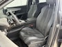 Peugeot 5008 1.2 Hybrid 136 GT Black Pack | Navigatie | Glazen schuif -kantel dak | Massagestoelen | Stoelverwarming | Camera voor & achter | Alcantara | CarPlay |