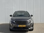 Peugeot 5008 1.2 Hybrid 136 GT Black Pack | Navigatie | Glazen schuif -kantel dak | Massagestoelen | Stoelverwarming | Camera voor & achter | Alcantara | CarPlay |