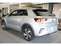 Volkswagen T-Roc 1.5 TSI R-Line DSG Pano Navi Virtual Led Cam Acc Pdc