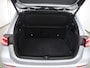 Mercedes-Benz B-klasse 220 Launch Edition Premium | 190Pk | Trekhaak 1600kg geremd | Augmented Reality | Sfeerverlichting | Achteruitrijcamera | Apple-/Android Carplay | Stoelverwarming | Elektrische achterklep |