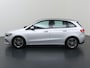 Mercedes-Benz B-klasse 220 Launch Edition Premium | 190Pk | Trekhaak 1600kg geremd | Augmented Reality | Sfeerverlichting | Achteruitrijcamera | Apple-/Android Carplay | Stoelverwarming | Elektrische achterklep |