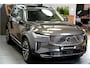 Volvo XC90 2.0 T8 AWD 335kW/456pk Aut8 Plug-in hybrid Plus Bright 7P PANORAMADAK + HARMAN/KARDON + 360 CAMERA + MATRIX LED + PILOT ASSIST + STOEL-&STUURVERWARMING + HEAD-UP DISPLAY + ADAPT.CRUISE + BLIS + PARKSENSOREN V&A + 21" LM-VELGEN!!