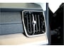 Volvo XC90 2.0 T8 AWD 335kW/456pk Aut8 Plug-in hybrid Plus Bright 7P PANORAMADAK + HARMAN/KARDON + 360 CAMERA + MATRIX LED + PILOT ASSIST + STOEL-&STUURVERWARMING + HEAD-UP DISPLAY + ADAPT.CRUISE + BLIS + PARKSENSOREN V&A + 21" LM-VELGEN!!
