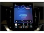 Volvo XC90 2.0 T8 AWD 335kW/456pk Aut8 Plug-in hybrid Plus Bright 7P PANORAMADAK + HARMAN/KARDON + 360 CAMERA + MATRIX LED + PILOT ASSIST + STOEL-&STUURVERWARMING + HEAD-UP DISPLAY + ADAPT.CRUISE + BLIS + PARKSENSOREN V&A + 21" LM-VELGEN!!