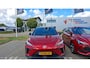 MG MG4 Long Range Luxury 64 kWh | Navi | CarPlay | 360 Camera | Afn. Trekhaak | Zwart Dak | Stoelverwarming |