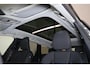 Volvo XC60 T6 Recharge AWD Ultra Dark - Panorama/schuifdak - Luchtvering - IntelliSafe Assist & Surround - 360º Camera - Harman Kardon audio - Adaptieve LED koplampen - Verwarmde voorstoelen, stuur & achterbank - Parkeersensoren voor & achter - Elektr. bedienb. voorstoelen met geheugen - Head up display - Draadloze tel. lader - Extra getint glas - Inklapbare trekhaak - 20' LMV